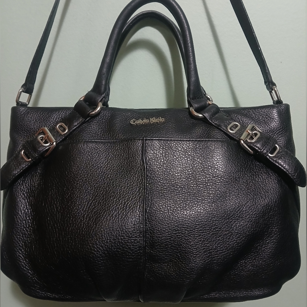 EUC Calvin Klein Leather Satchel